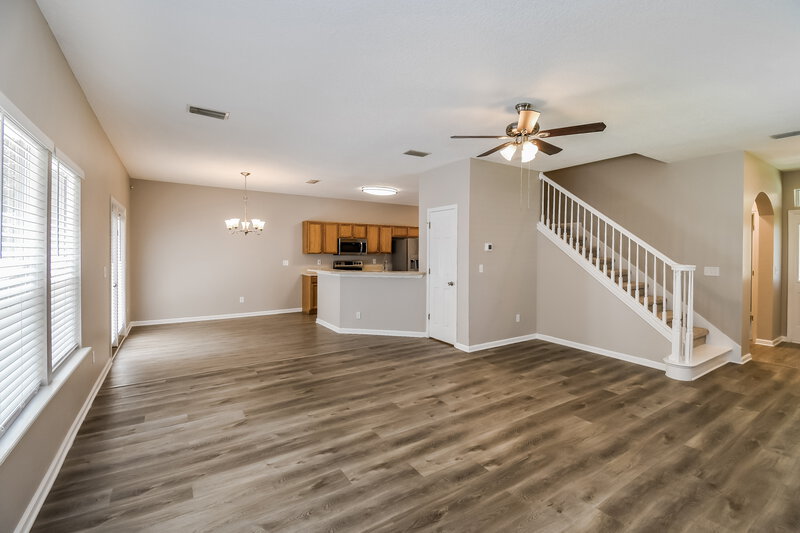 2,275/Mo, 651 Spanish Wells Rd Jacksonville, FL 32218 Living Room View 3