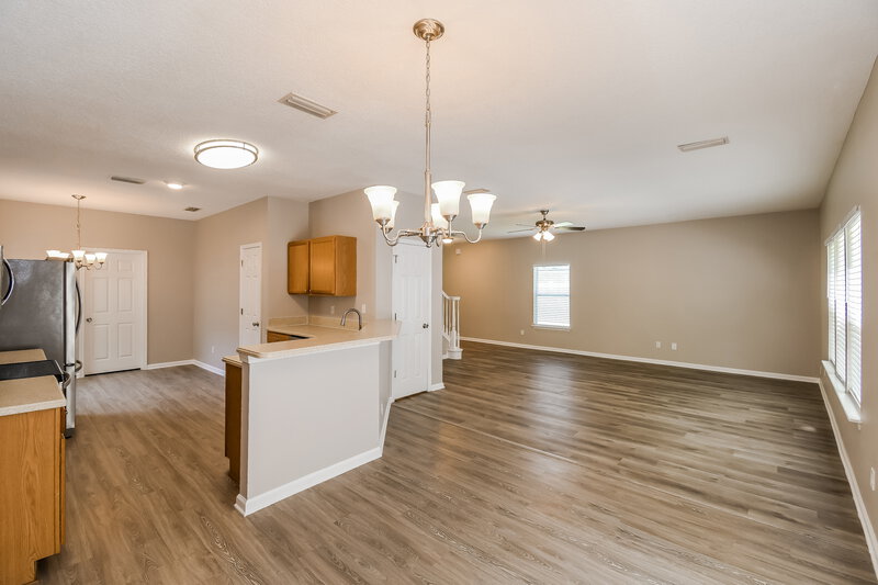 2,275/Mo, 651 Spanish Wells Rd Jacksonville, FL 32218 Dining Room View