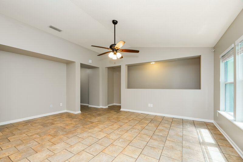 2,080/Mo, 12616 Pine Marsh Way Jacksonville, FL 32226 Living Room View 2