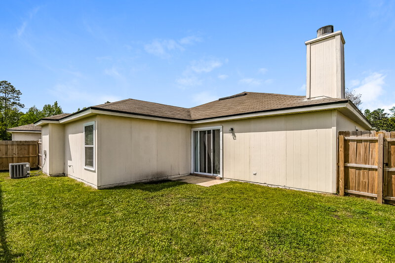 1,675/Mo, 6923 Recreation Trl Jacksonville, FL 32244 Rear View