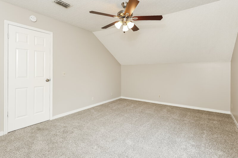 1,970/Mo, 8315 Crosswind Rd Jacksonville, FL 32244 Main Bedroom View 2