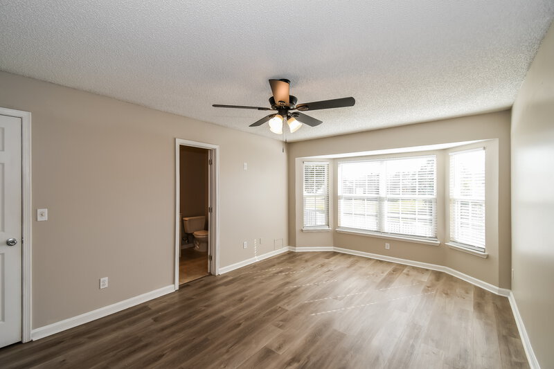 1,665/Mo, 2936 Waters View Cir Orange Park, FL 32073 Main Bedroom View