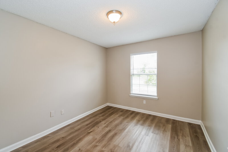 1,750/Mo, 2936 Waters View Cir Orange Park, FL 32073 Bedroom View 2