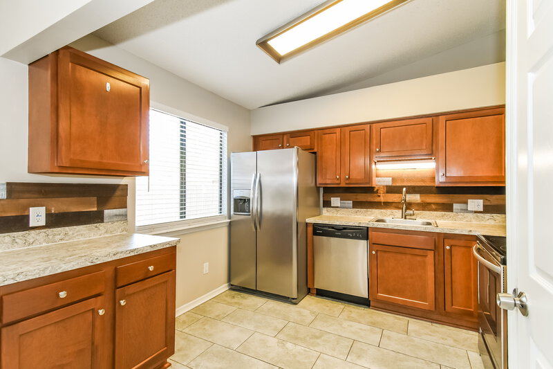 2,115/Mo, 3164 Sanderling Ct Middleburg, FL 32068 Kitchen View