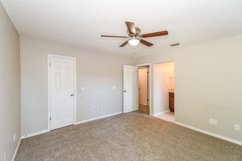 2,115/Mo, 3164 Sanderling Ct Middleburg, FL 32068 Main Bedroom View