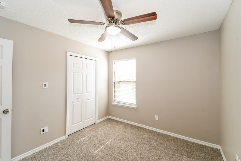 2,115/Mo, 3164 Sanderling Ct Middleburg, FL 32068 Bedroom View 2