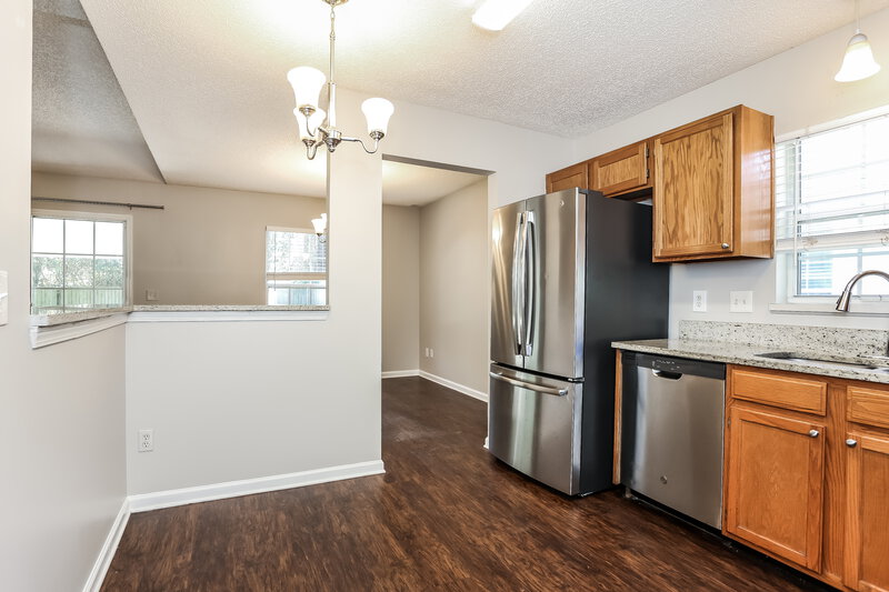 2,640/Mo, 7810 Spring Branch Dr S Jacksonville, FL 32221 Dining Room View