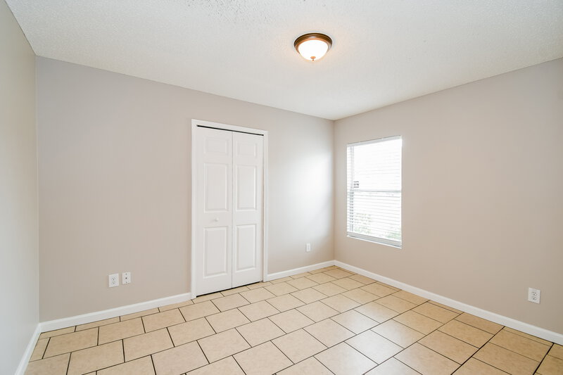 2,690/Mo, 8706 Star Leaf Rd N Jacksonville, FL 32210 Bedroom View 2