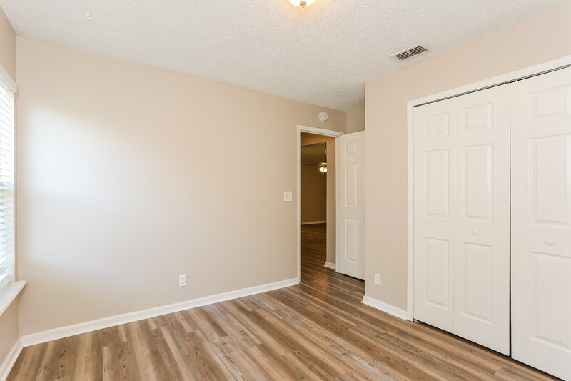 2,190/Mo, 2231 Luana Dr E Jacksonville, FL 32246 Bedroom View