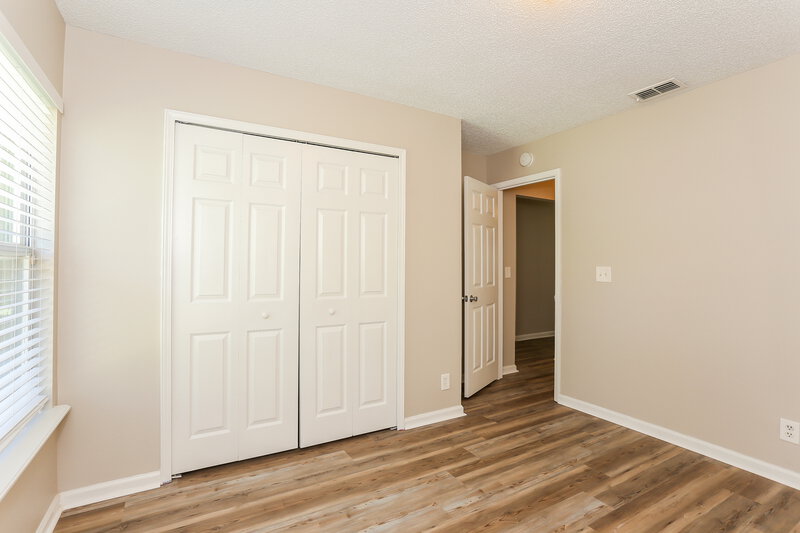 2,190/Mo, 2231 Luana Dr E Jacksonville, FL 32246 Bedroom View 2