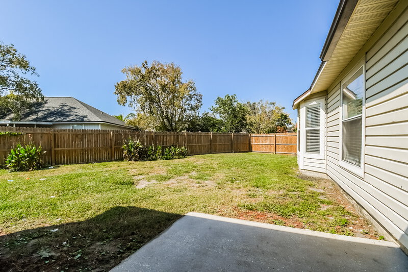 1,855/Mo, 7604 Chelmsford Dr Jacksonville, FL 32244 Rear View