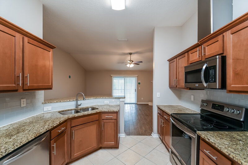 1,815/Mo, 3159 Fox Squirrel Dr Orange Park, FL 32073 Kitchen View 2