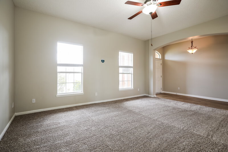 2,570/Mo, 6501 Winding Greens Dr Jacksonville, FL 32244 Living Room View