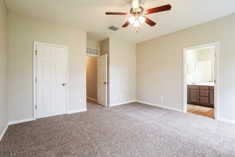 2,570/Mo, 6501 Winding Greens Dr Jacksonville, FL 32244 Main Bedroom View