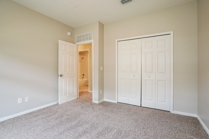 2,570/Mo, 6501 Winding Greens Dr Jacksonville, FL 32244 Bedroom View