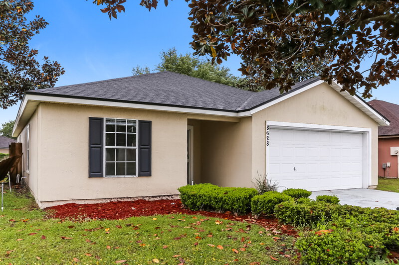 2,015/Mo, 8628 Springtree Rd Jacksonville, FL 32210 Front View