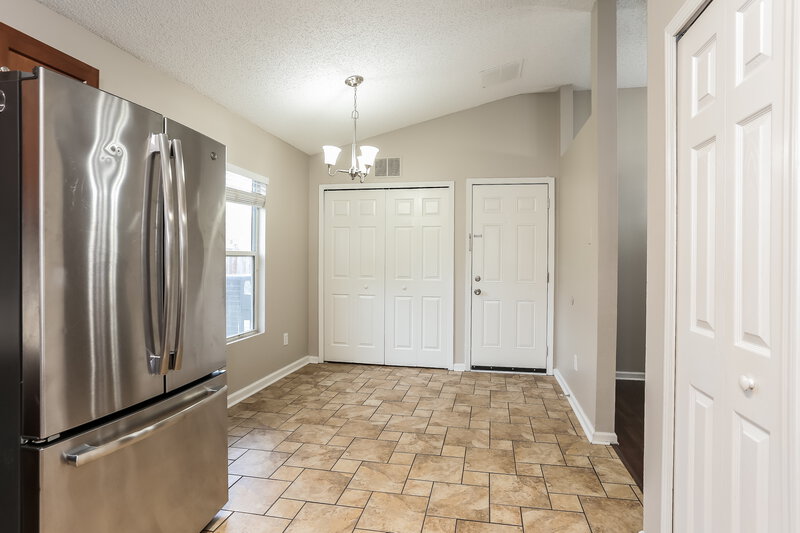 2,015/Mo, 8628 Springtree Rd Jacksonville, FL 32210 Breakfast Nook View