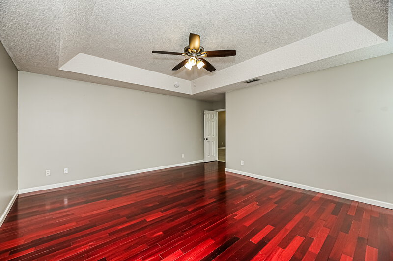 2,120/Mo, 301 N Lake Cunningham Ave Saint Johns, FL 32259 Main Bedroom View