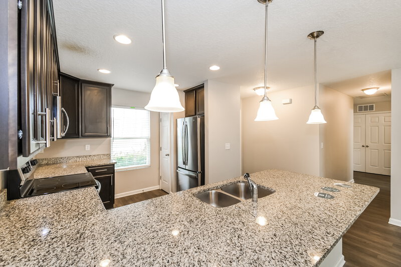 1,845/Mo, 5325 Lacy Jane Way Jacksonville, FL 32244 Kitchen View 2