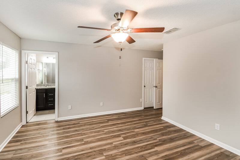 1,845/Mo, 5325 Lacy Jane Way Jacksonville, FL 32244 Main Bedroom View 2