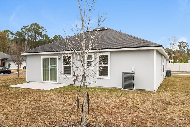 1,845/Mo, 5325 Lacy Jane Way Jacksonville, FL 32244 Rear View