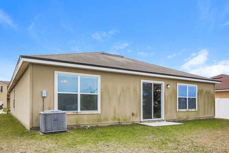 1,915/Mo, 3251 Canyon Falls Dr Green Cove Springs, FL 32043 Rear View