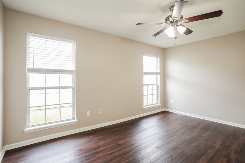 1,670/Mo, 2964 Biloxi Trl Middleburg, FL 32068 Main Bedroom View