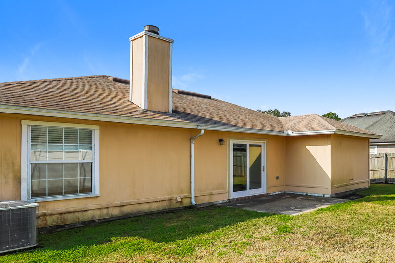 1,670/Mo, 2964 Biloxi Trl Middleburg, FL 32068 Rear View 2