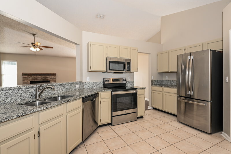 1,670/Mo, 2968 Waters View Cir Orange Park, FL 32073 Misc View 5