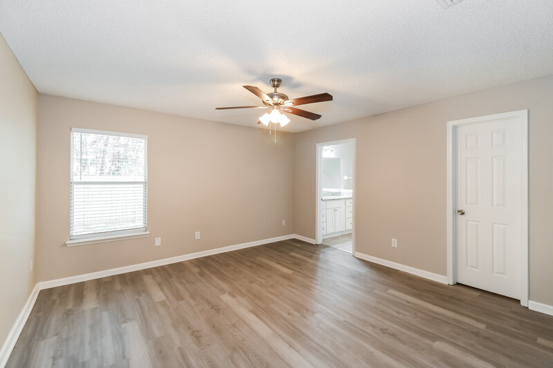 1,980/Mo, 2985 Mikris Dr E Jacksonville, FL 32225 Main Bedroom View