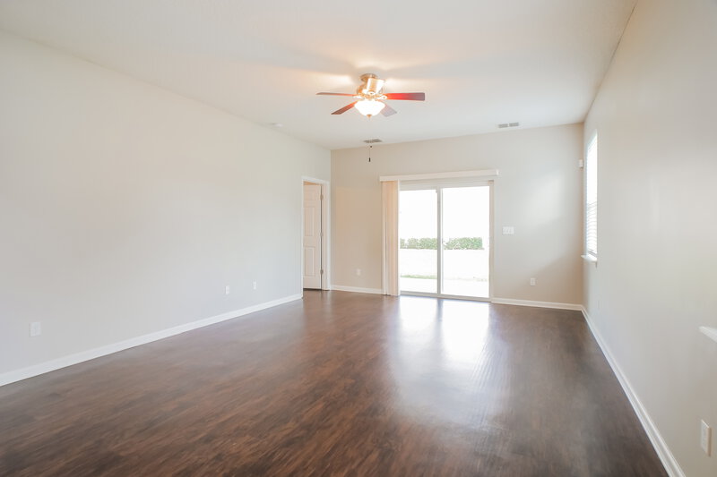 2,185/Mo, 58 Eagles Nest Ln Saint Johns, FL 32259 Living Room View 2