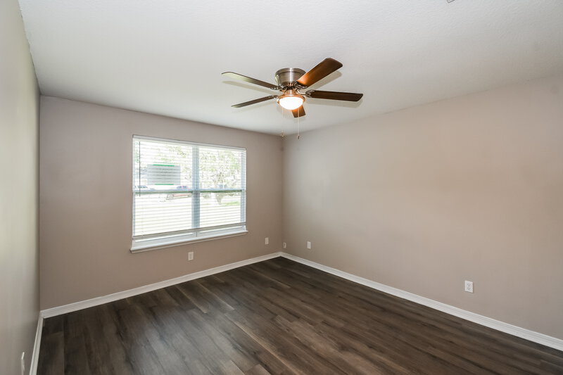 1,785/Mo, 2441 Zagato Ct Middleburg, FL 32068 Main Bedroom View
