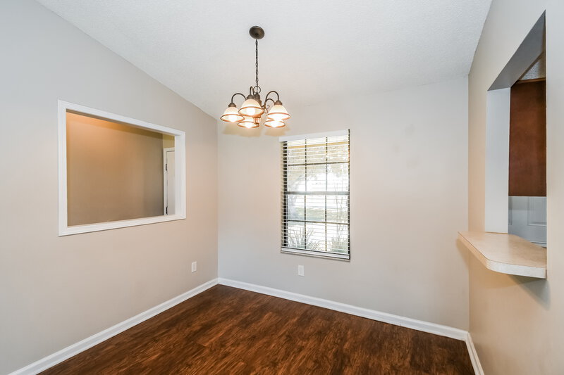 1,530/Mo, 1545 Kingfisher Blvd Orange Park, FL 32065 Dining Room View