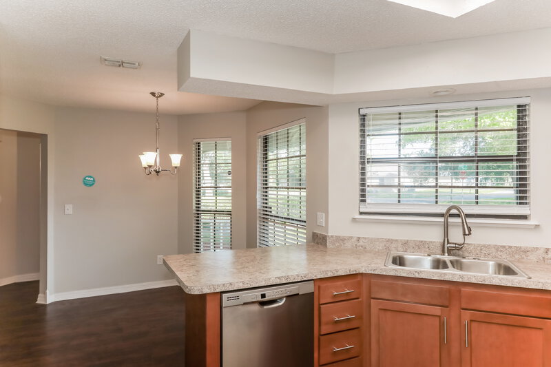 2,690/Mo, 8468 Hamden Rd Jacksonville, FL 32244 Kitchen View 2