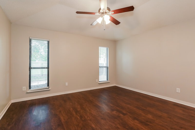 2,690/Mo, 8468 Hamden Rd Jacksonville, FL 32244 Master Bedroom View