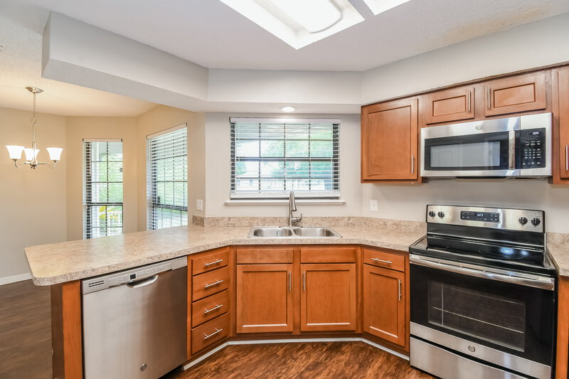 1,955/Mo, 8468 Hamden Rd Jacksonville, FL 32244 Kitchen View 2