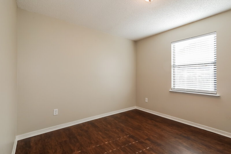 2,690/Mo, 8468 Hamden Rd Jacksonville, FL 32244 Bedroom View