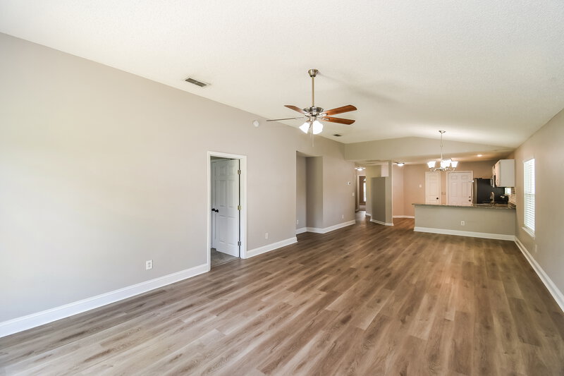 2,090/Mo, 8785 Chambore Dr Jacksonville, FL 32256 Living Room View