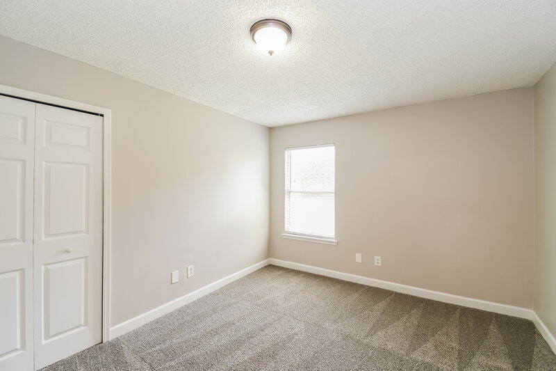 2,090/Mo, 8785 Chambore Dr Jacksonville, FL 32256 Bedroom View 2