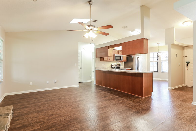 1,610/Mo, 2224 Minorcan St. Middleburg, FL 32068 Living Room View 2