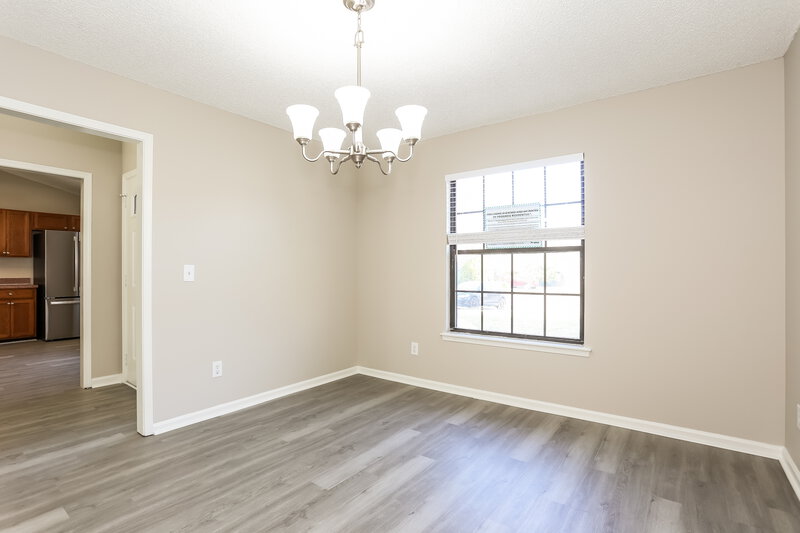 1,895/Mo, 8197 Boonesborough Trl Jacksonville, FL 32244 Dining Room View