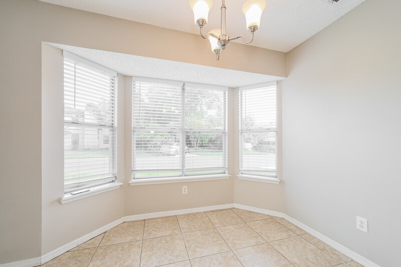 1,740/Mo, 6717 Newgate Cir E Jacksonville, FL 32244 Dining Room View