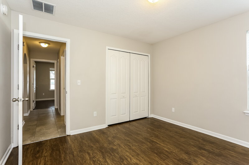 2,130/Mo, 2643 Salt Lake Dr Jacksonville, FL 32211 Bedroom View 3