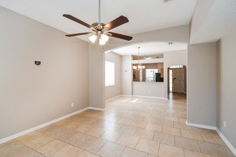 1,745/Mo, 10447 Centerwood Ct Jacksonville, FL 32218 Living Room View 2