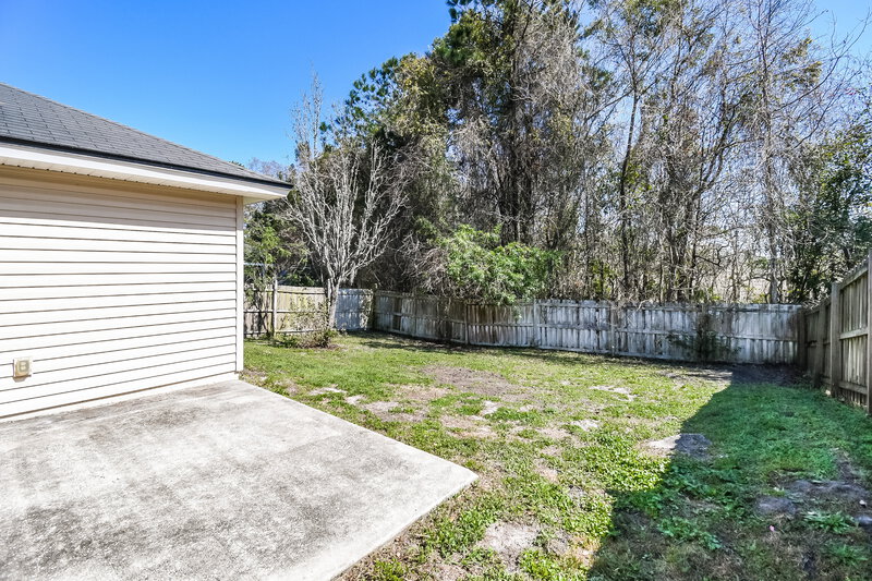 1,745/Mo, 10447 Centerwood Ct Jacksonville, FL 32218 Rear View