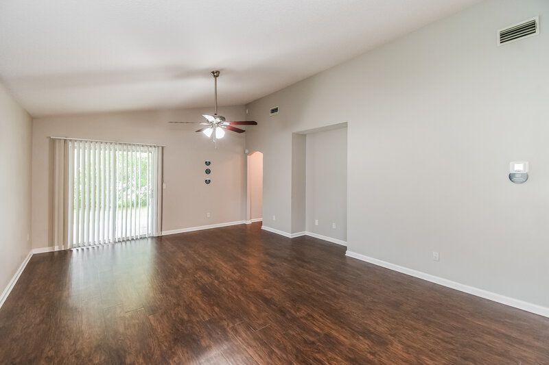 1,830/Mo, 2743 Indigo Hills Ct Jacksonville, FL 32221 Living Room View
