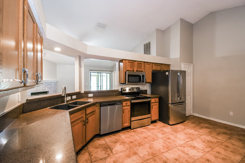 1,900/Mo, 3746 August Crossing Ct Jacksonville, FL 32210 Kitchen View