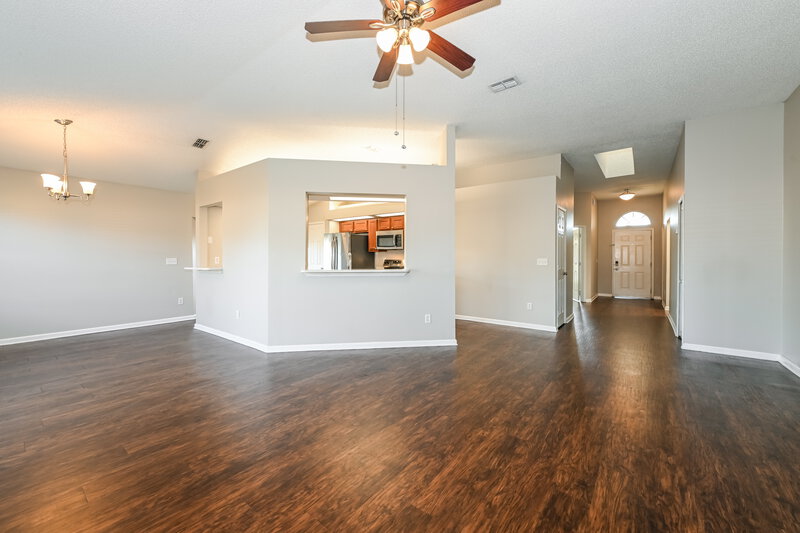 2,170/Mo, 11181 Coldfield Dr Jacksonville, FL 32246 Living Room View 2