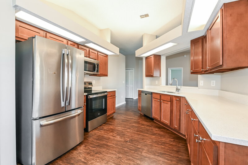2,170/Mo, 11181 Coldfield Dr Jacksonville, FL 32246 Kitchen View 2