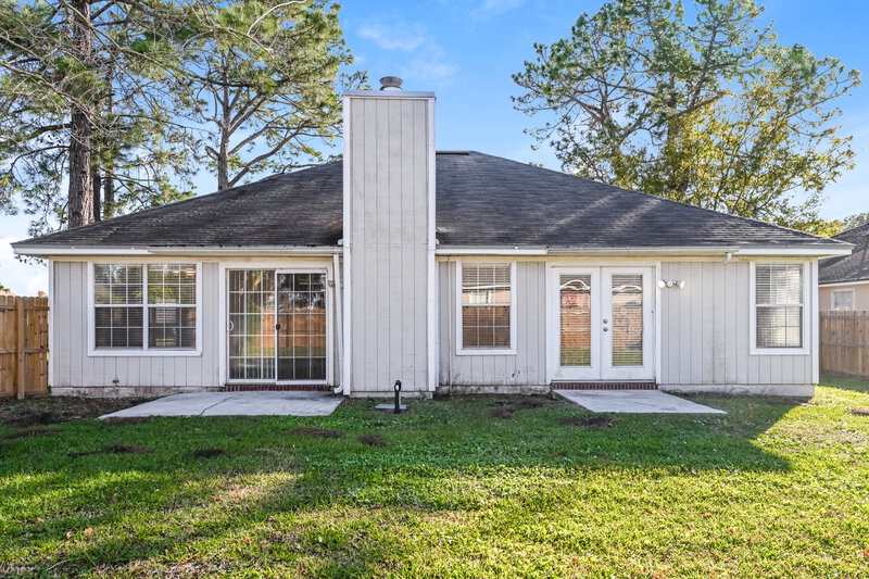 2,170/Mo, 11181 Coldfield Dr Jacksonville, FL 32246 Rear View